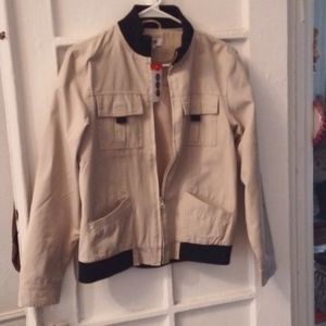 Ladies Spring Jacket (NWOT)